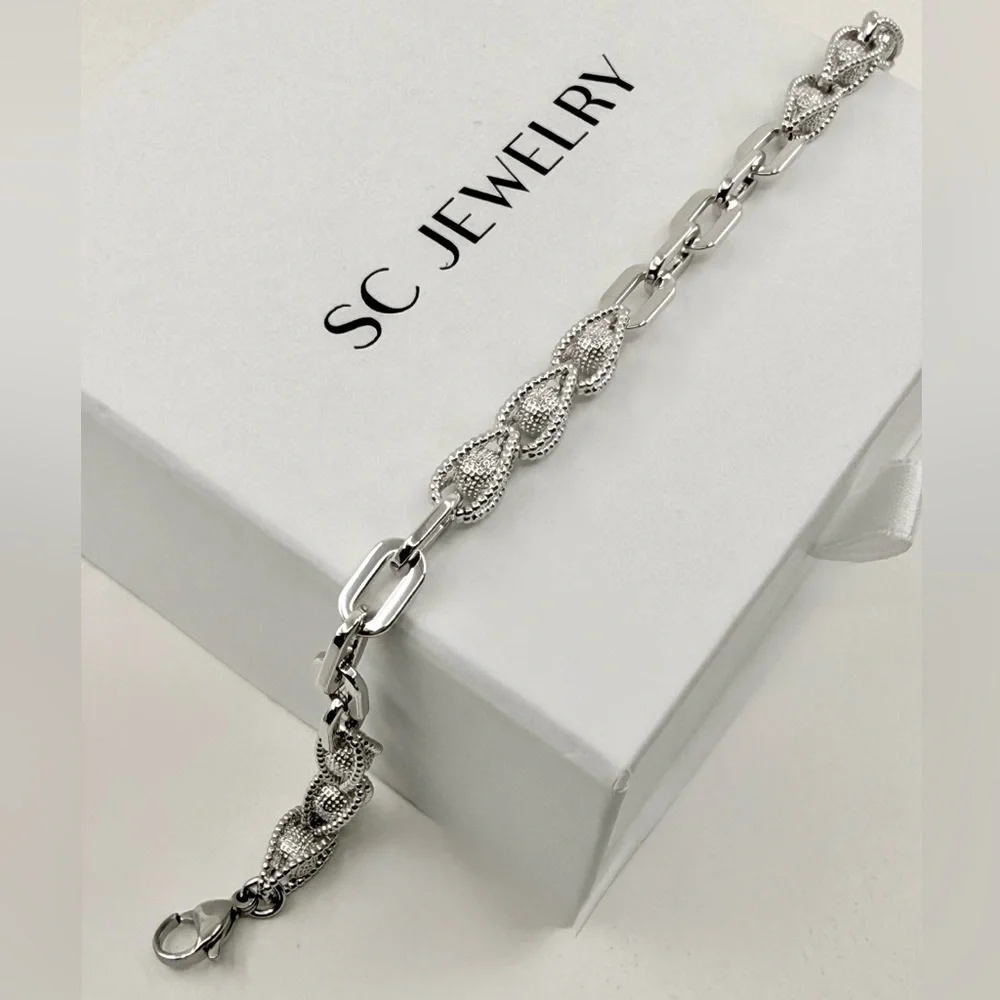 Twisted Rope Chain Silver Bracelet | Platinum Plated | Minimal Luxury Jewelry
